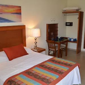 https://suites-sanrey.quintano-roohotels.com