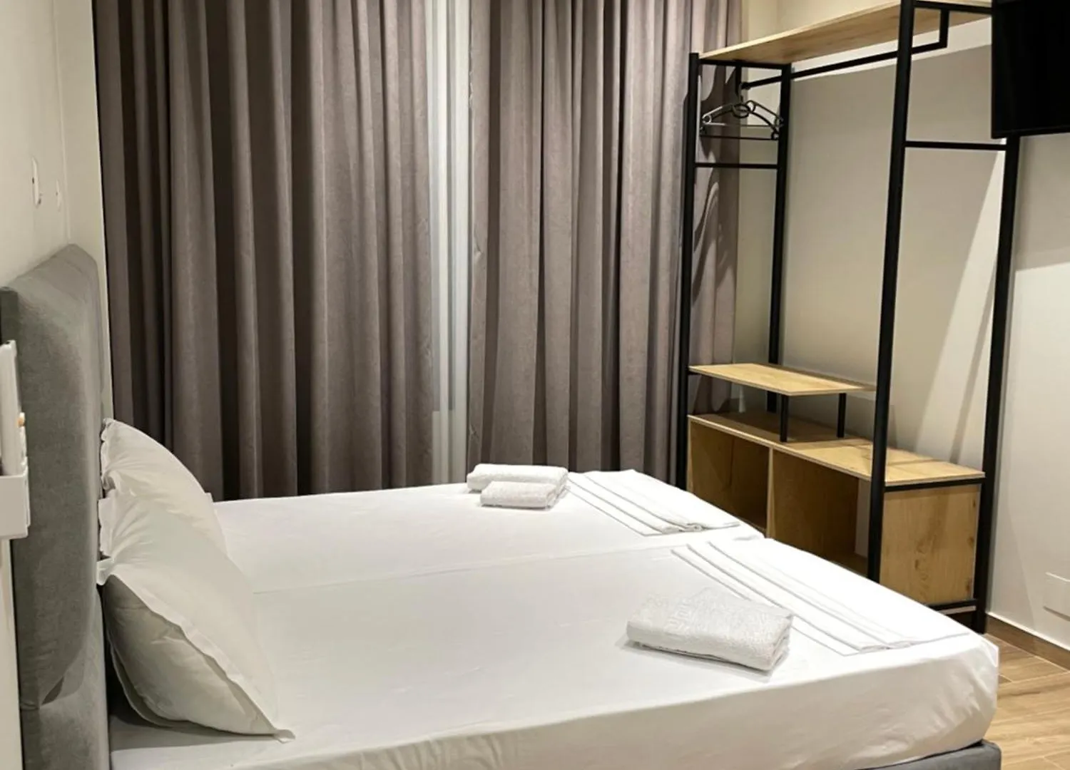 Hotel Rai ساراندا ألبانيا